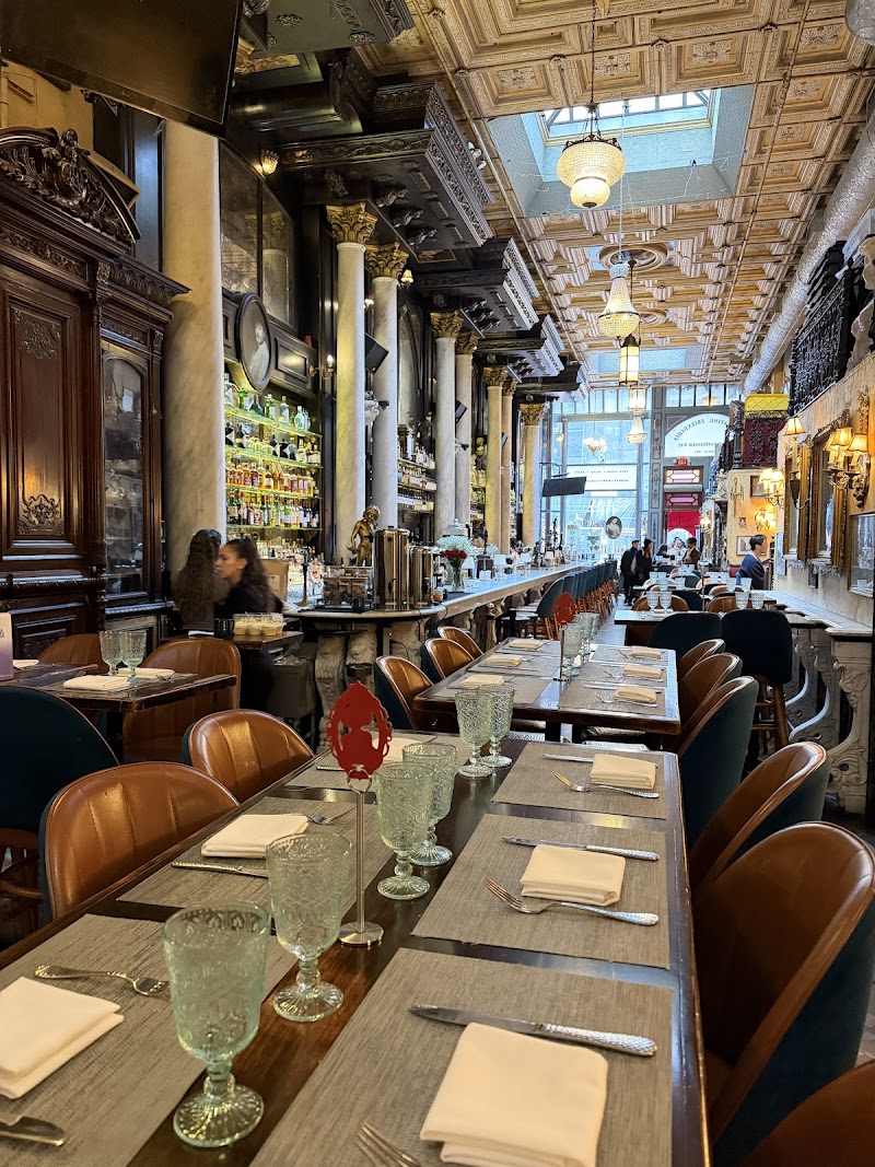 Lillie's Victorian Establishment